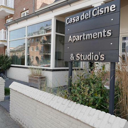 Casa Del Cisne Apart otel Zandvoort Dış mekan fotoğraf